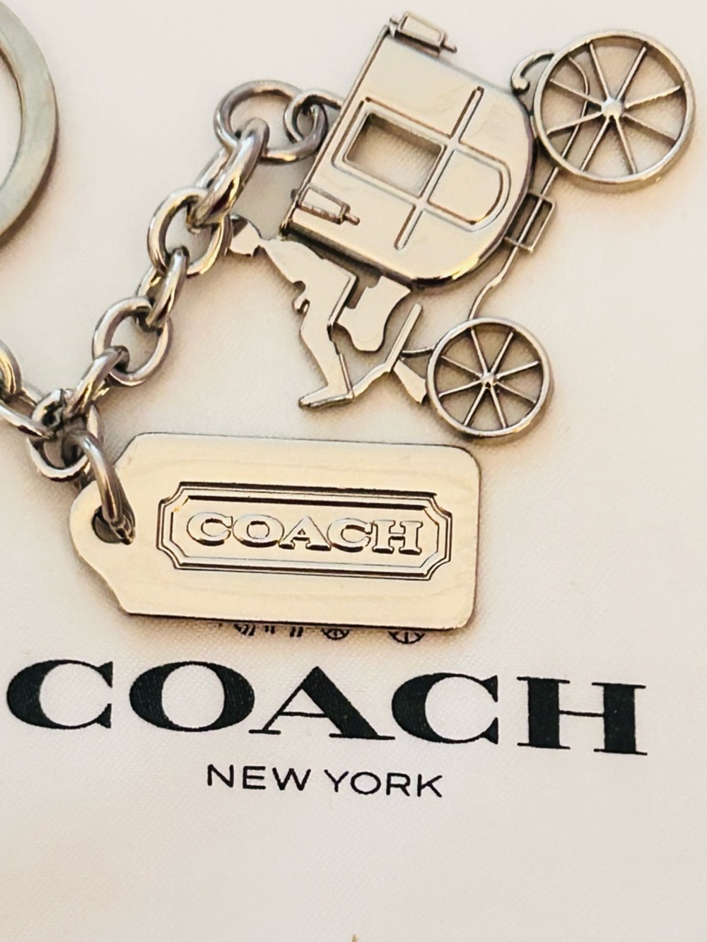 RARE Coach Y2K 1941 Horse and Carriage Keychain/ Bag Charm - Picture 13 of 15